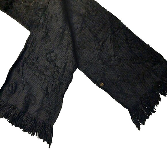 Louis Vuitton LV Black Monogram Logomania Scarf Pre-Owned - Picture 7 of 9